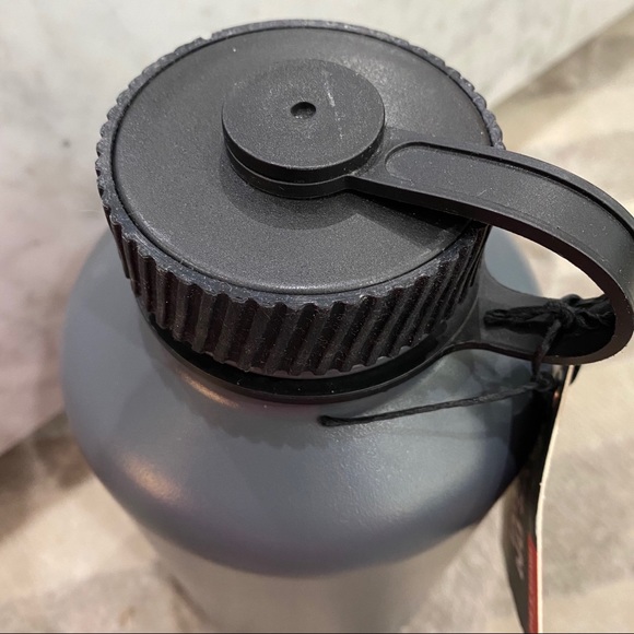 NWT Foster & Rye Sport Growler - Picture 4 of 6